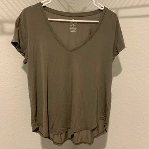 american eagle favorite t shirt